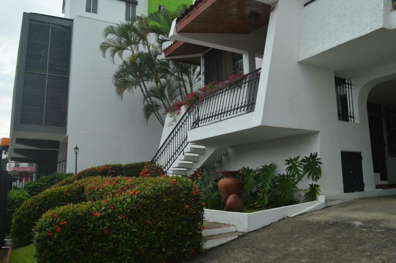 Totumas Lodge Panama City Exterior photo